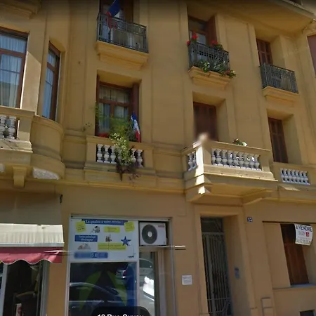 Casa de hóspedes Dans Centre